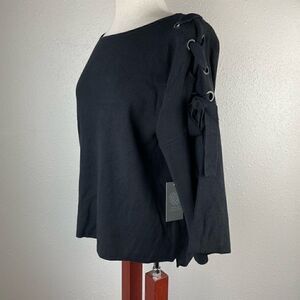 NWT Vince Camuto Black Three Quarter Sleeve Sweater Tip Size S